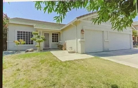 1874 E Basil Drive Manteca CA 95336