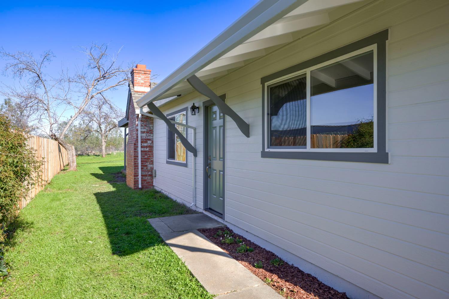 12125 Holly Vista Way