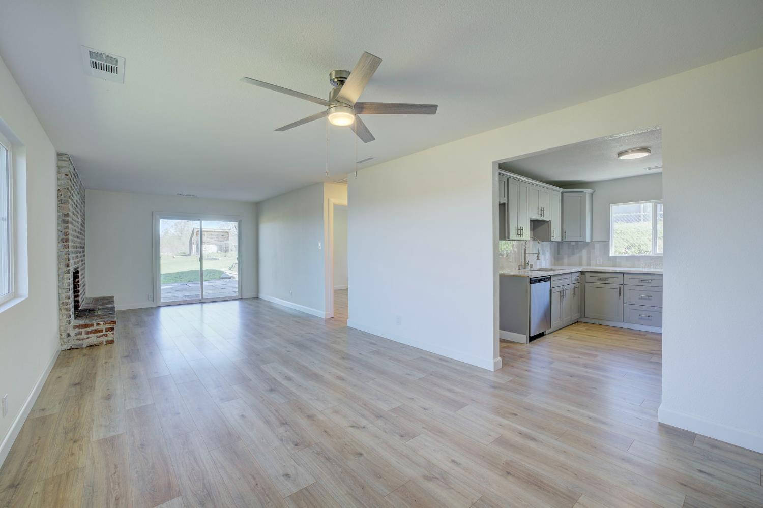 12125 Holly Vista Way