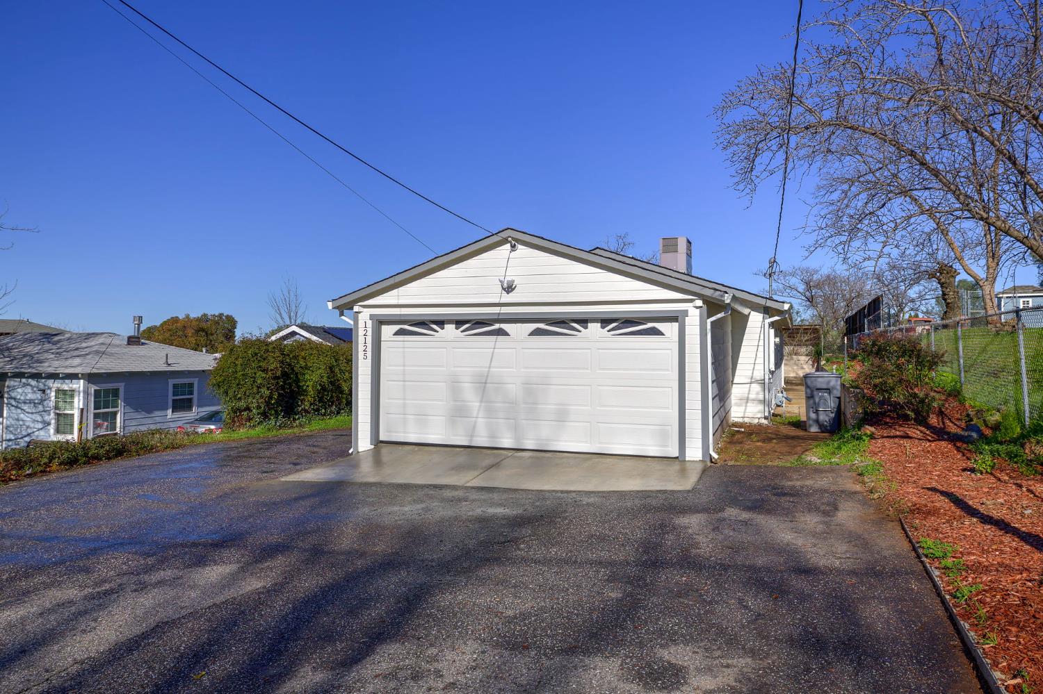 12125 Holly Vista Way