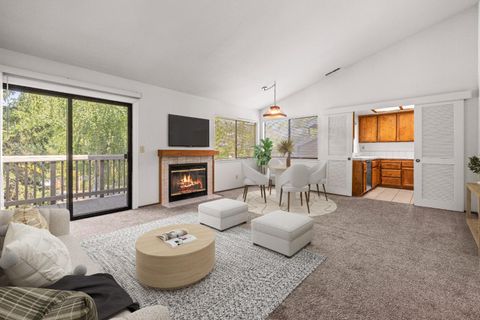 694 Dorothy Way Unit 24, Auburn, CA 95603 - MLS#: 225054816