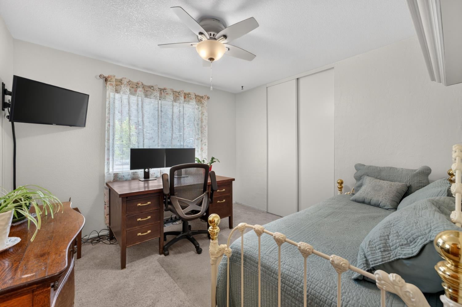 224 Katherine Way