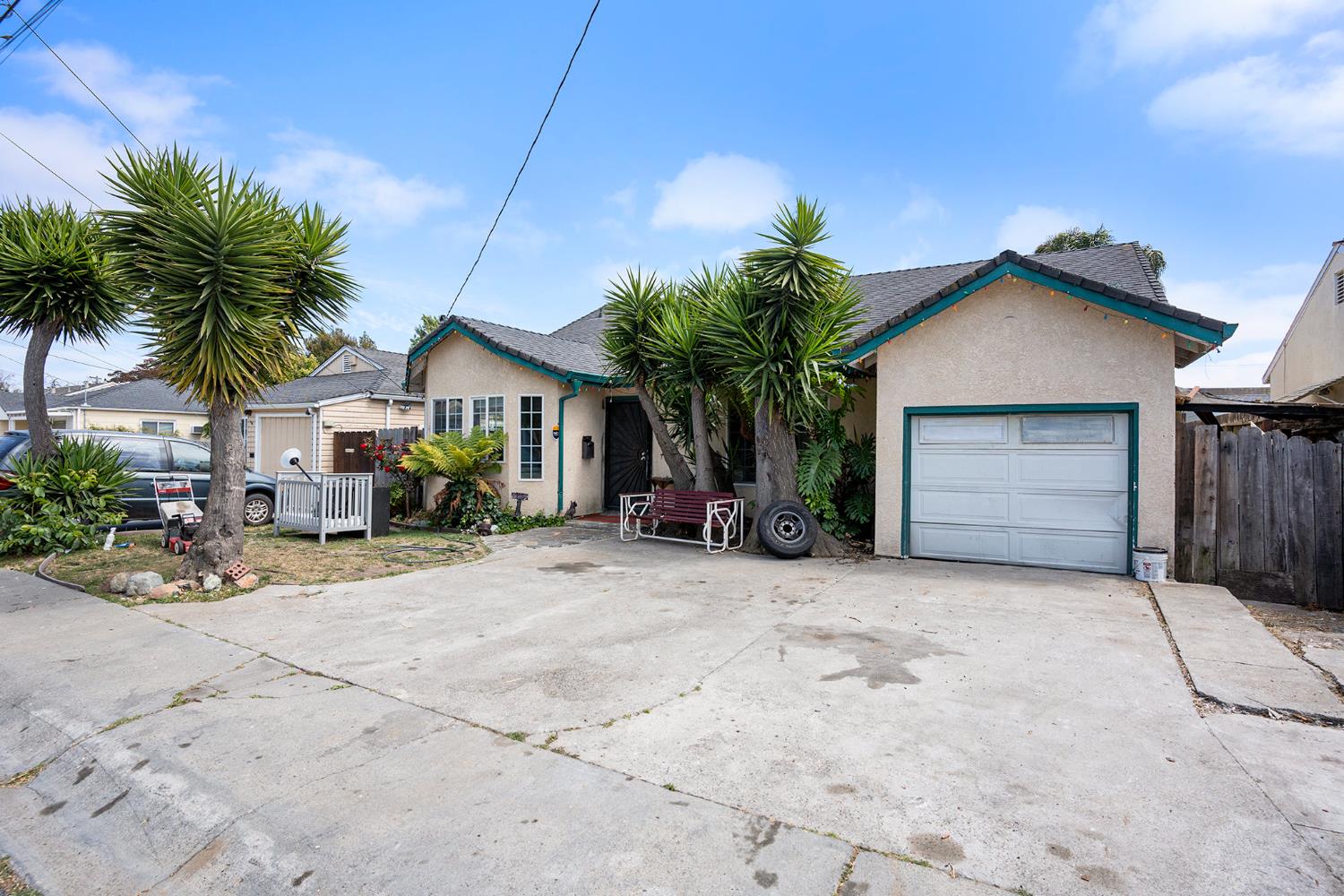 3611 Pine Street