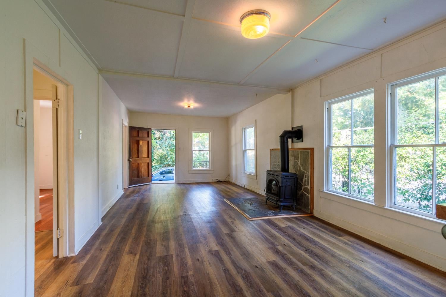 351 Long Street