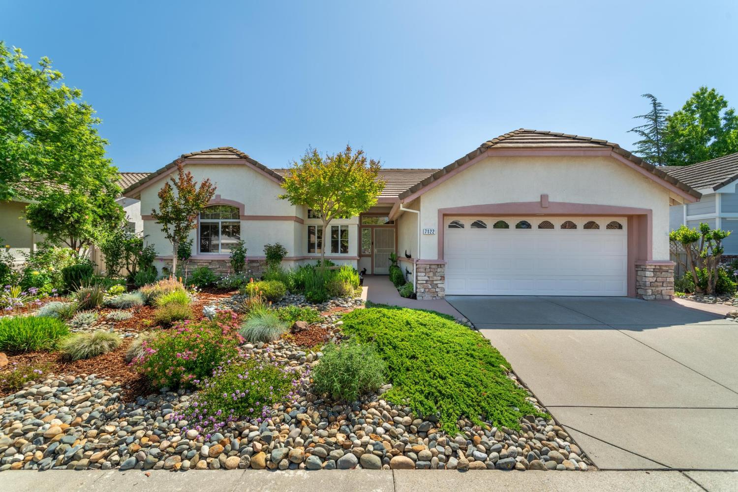 7122 Dream Inn Lane