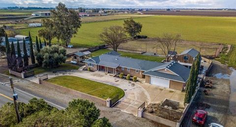 18393 Paradise Road Tracy CA 95304