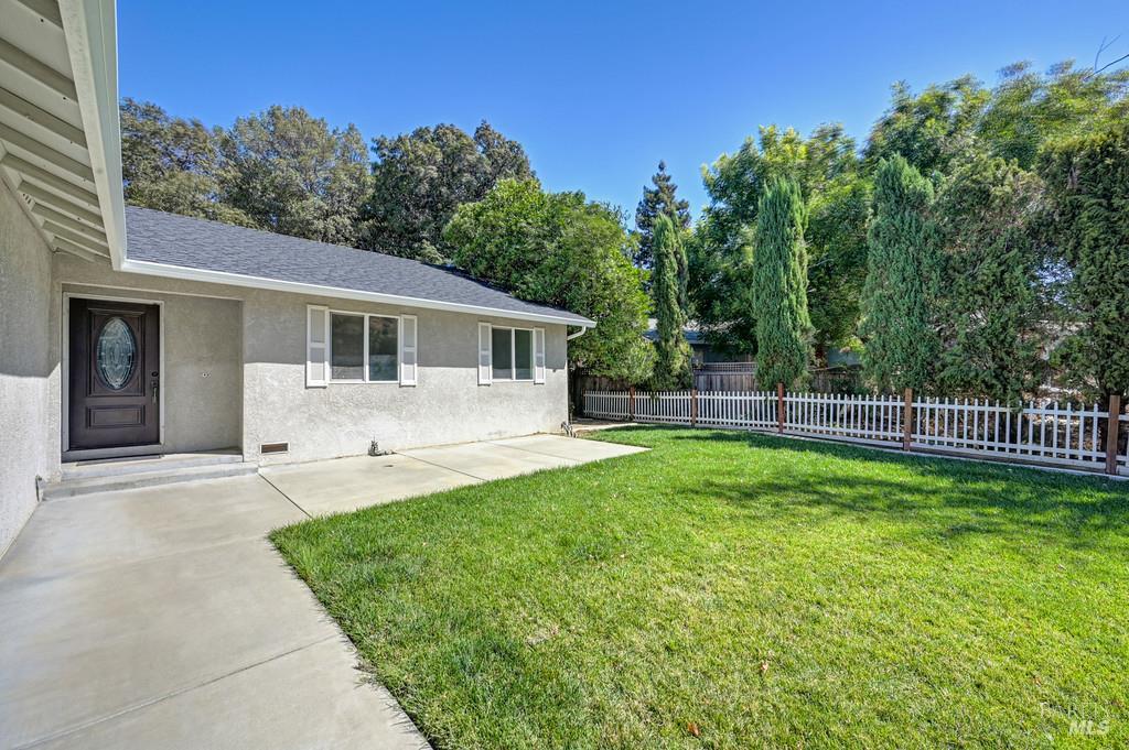 1151 Creekside Drive