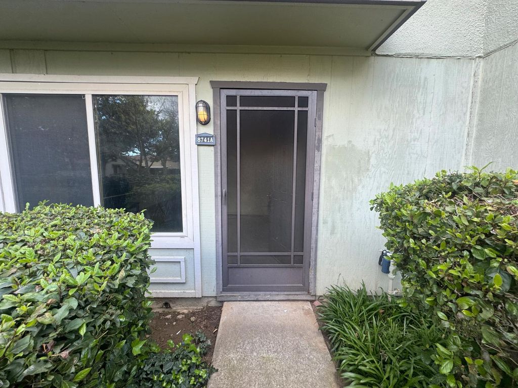 Photo of 8741 Woodman Way #A, Sacramento, CA 95826 (MLS # 226020551)