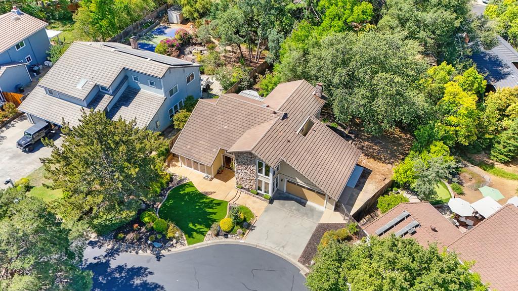 9136 Junewood Lane