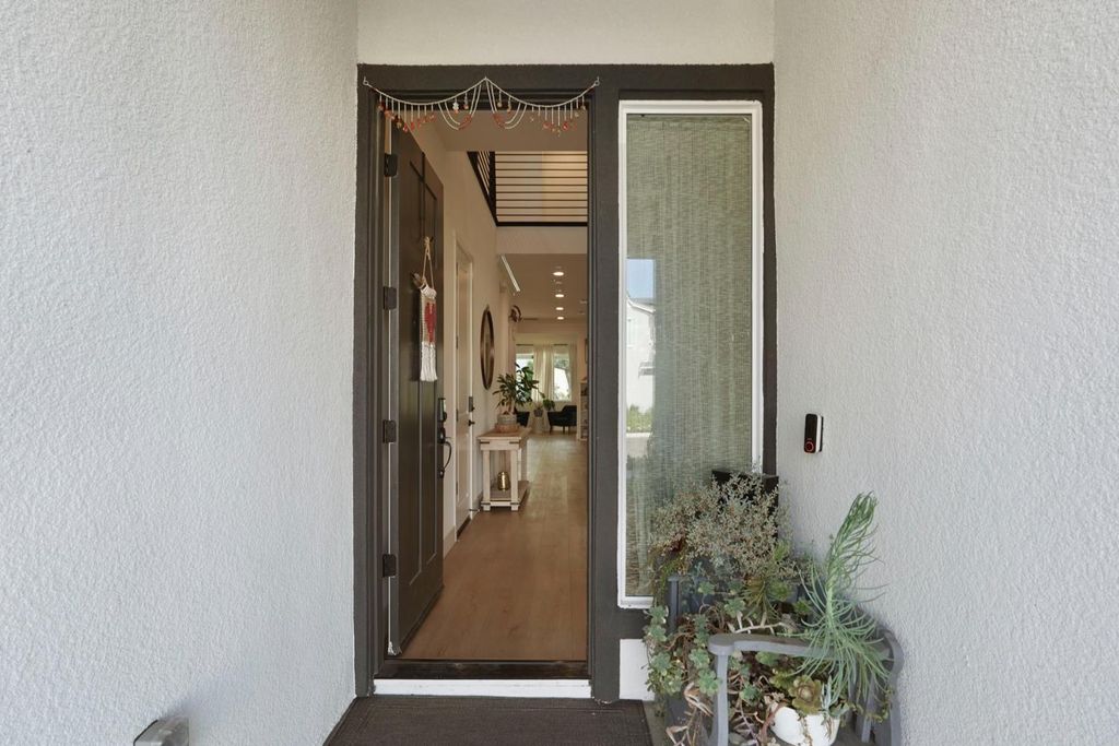 Photo of 3242 Shrute Drive, Lathrop, CA 95330 (MLS # 226028518)