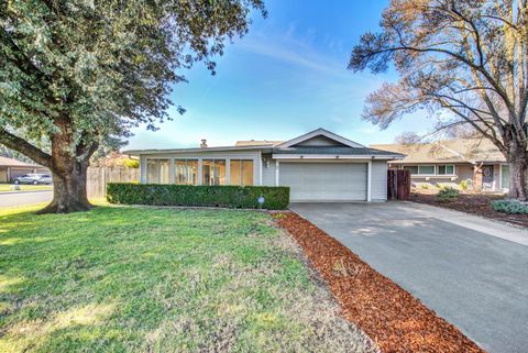 2 Clover Court Woodland CA 95695