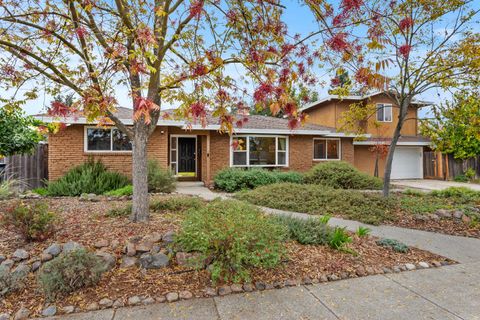 6449 Holstein Way Sacramento CA 95831