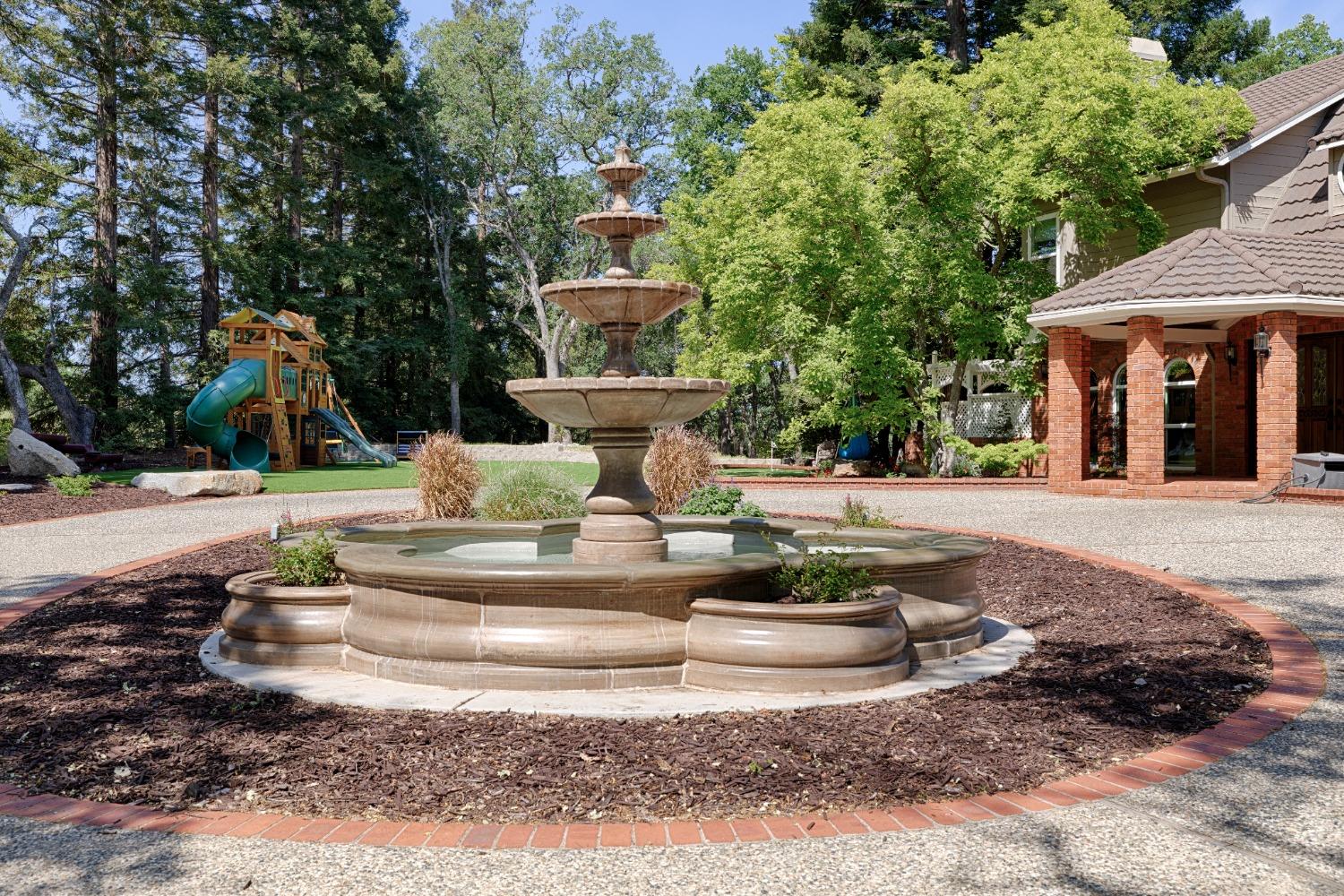 5537 Ridge Park Drive