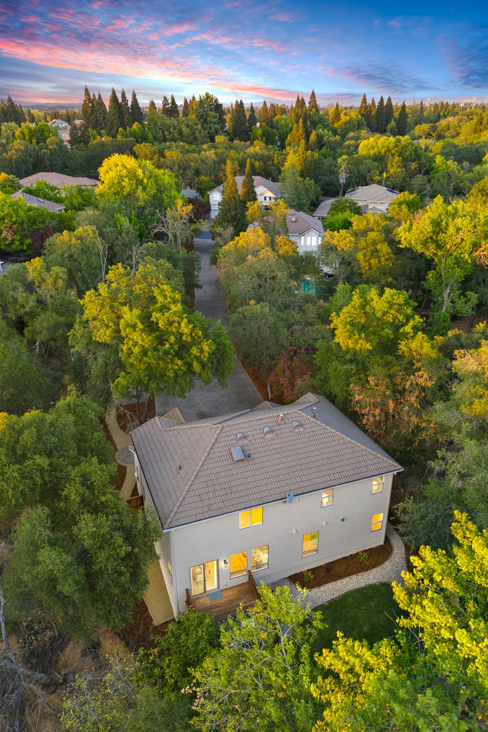 6041 Lockridge Drive