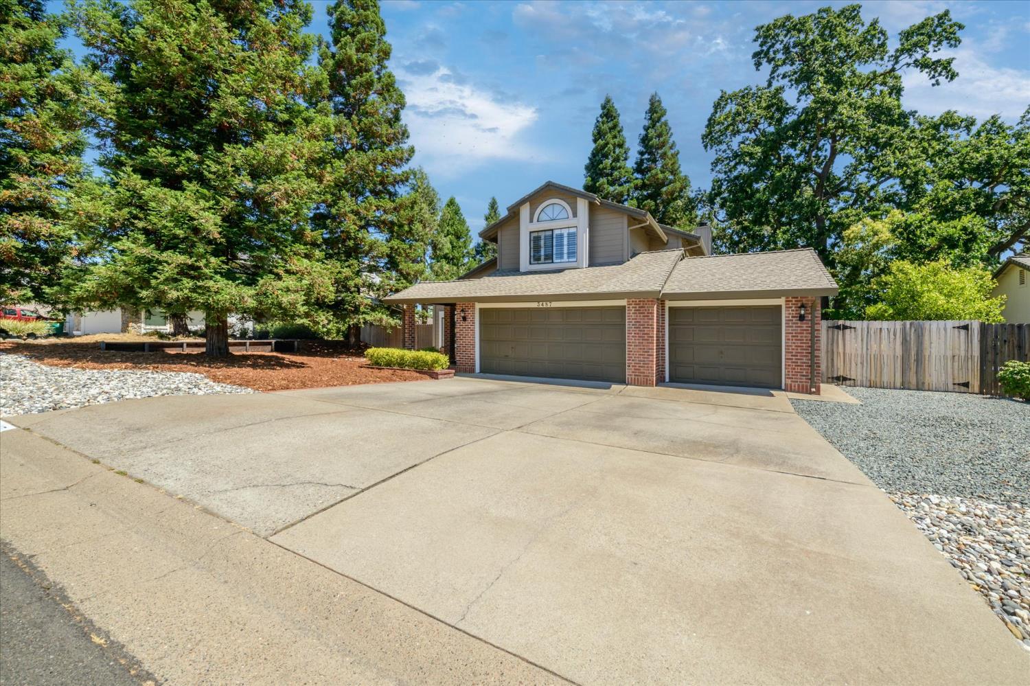 3487 Montero Road
