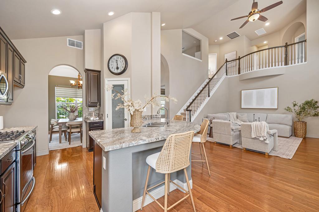 1123 Burwick Lane