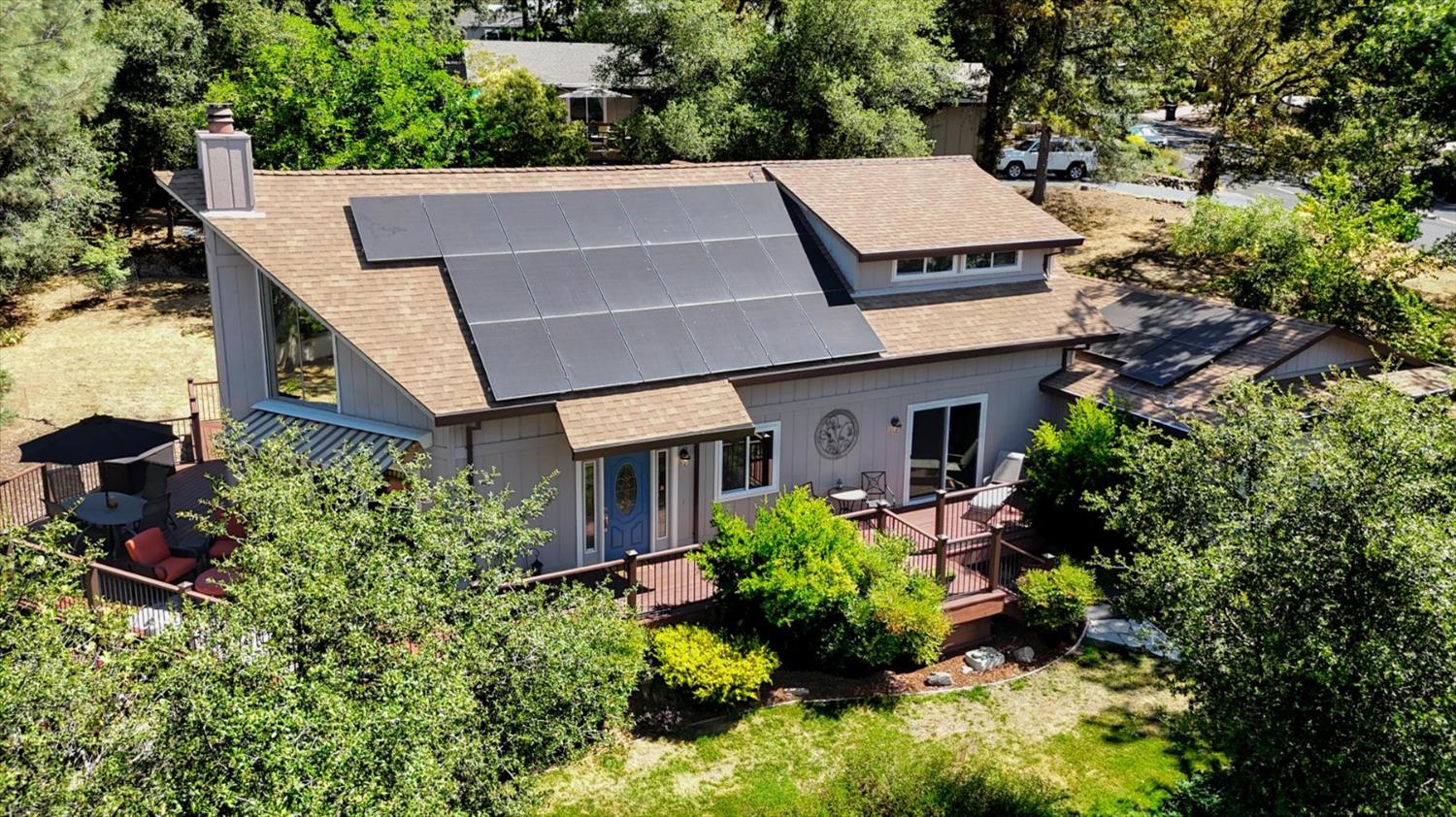 12922 Lakeshore North