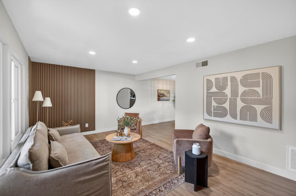 8840 La Riviera Drive B