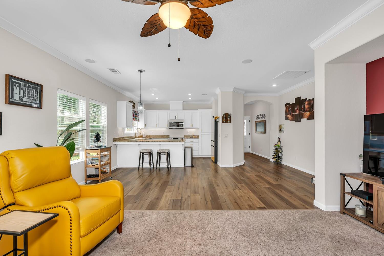 Los Banos, California 93635, United States, 3 Bedrooms Bedrooms, ,2 BathroomsBathrooms,Residential,Pending,128996