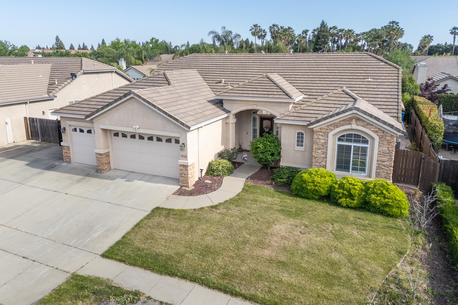 1918 Heidi Way