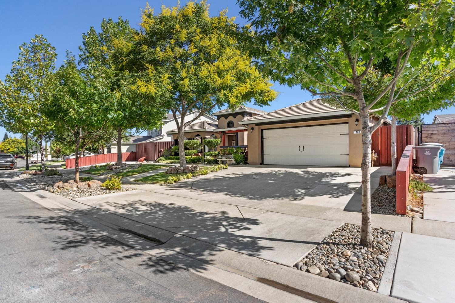 1707 Guildford Way