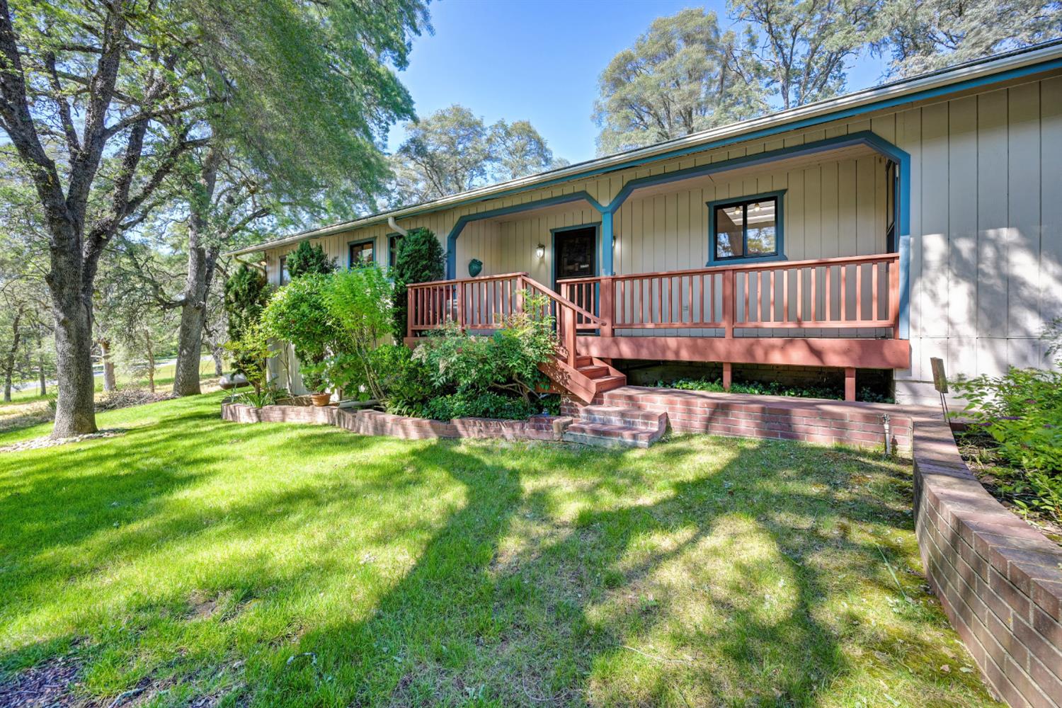 4220 Miller Oak Drive