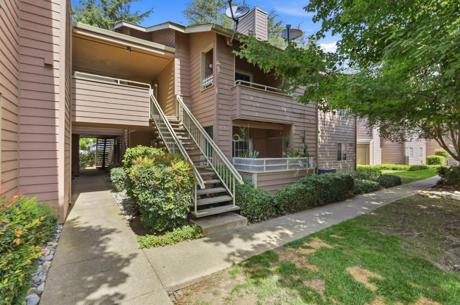 11150 Trinity River Drive 74