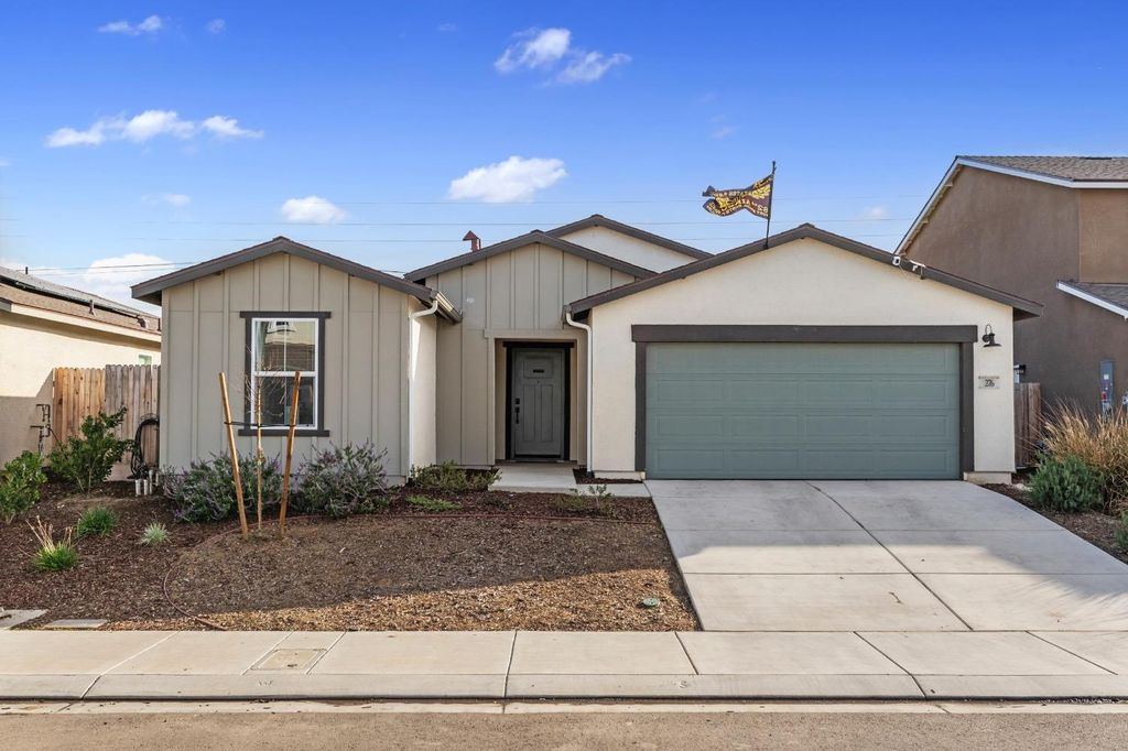 Photo of 276 Grand View Court, Merced, CA 95341 (MLS # 225127604)