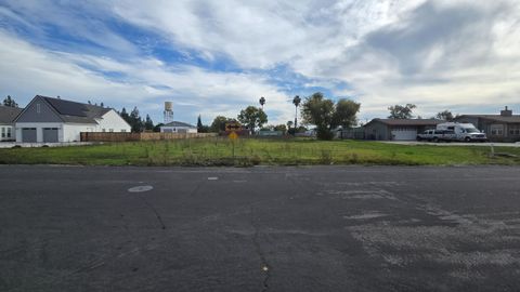 3155 Allan Ave West Sacramento CA 95691