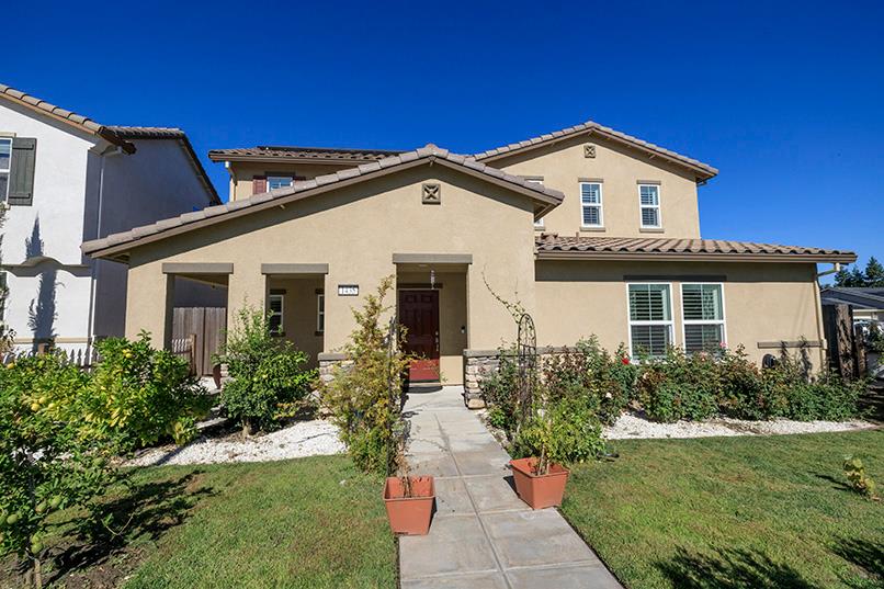 1435 W Woodward Avenue