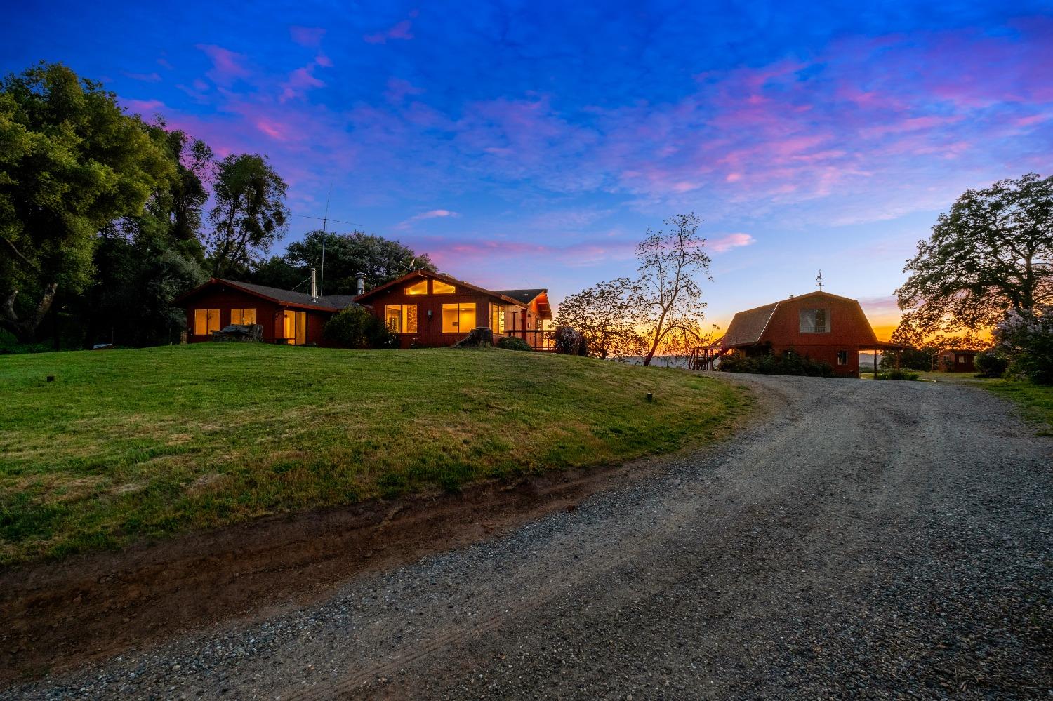 2575 Sand Ridge Road