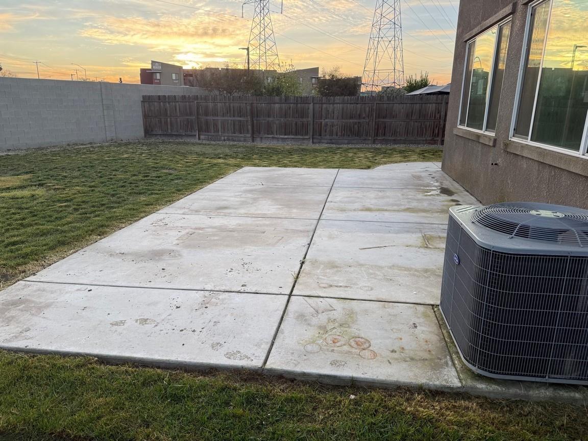 2415 Explorador Drive