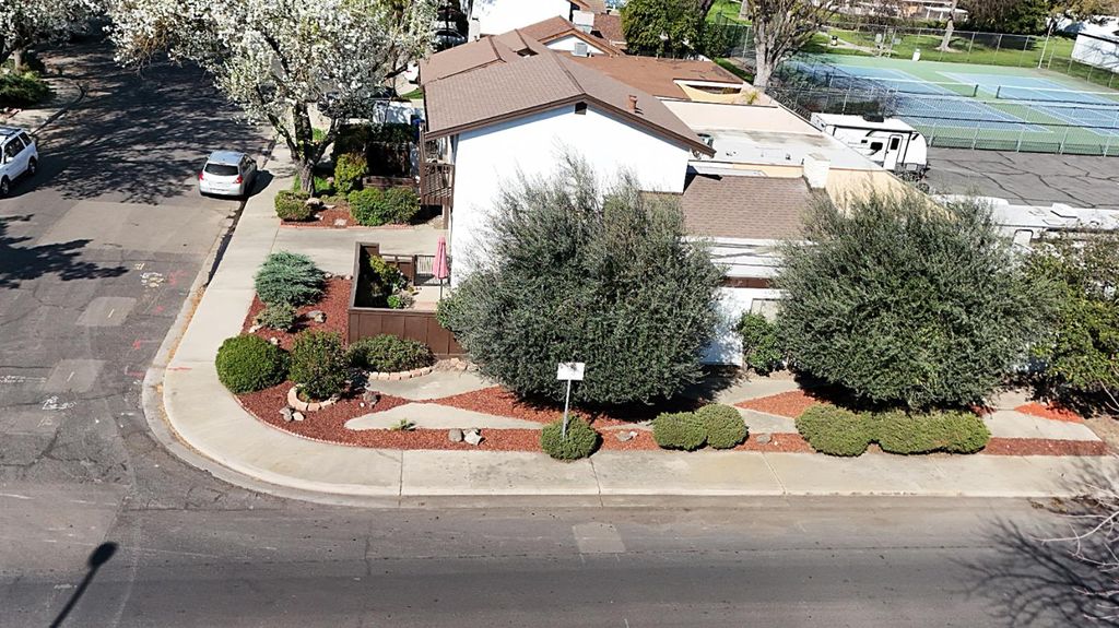 Photo of 300 Los Verdes Court, Modesto, CA 95354 (MLS # 226030772)