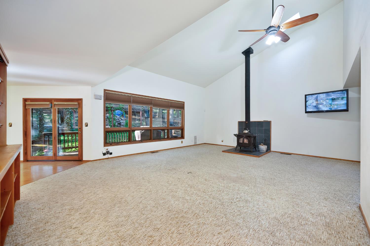4560 Wandering Way