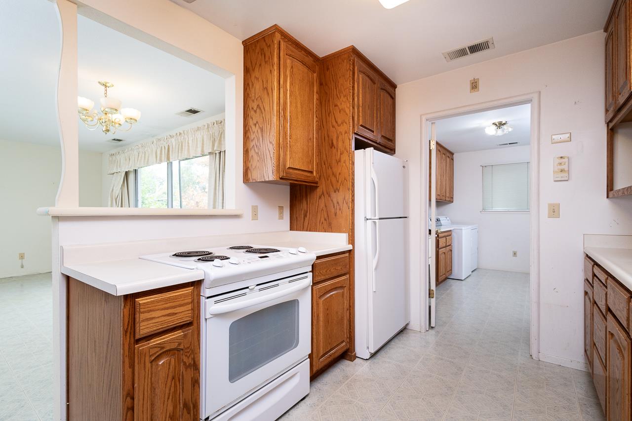 8643 Pershing Avenue