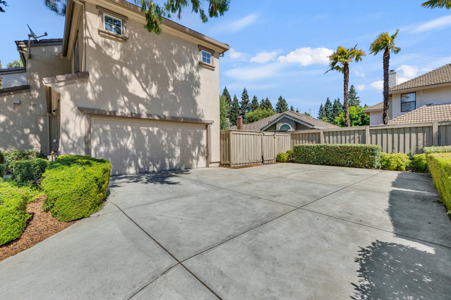 8096 Little Isle Lane
