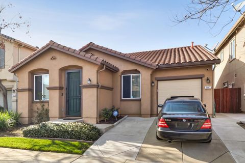 5467 Elderdown Way Sacramento CA 95835