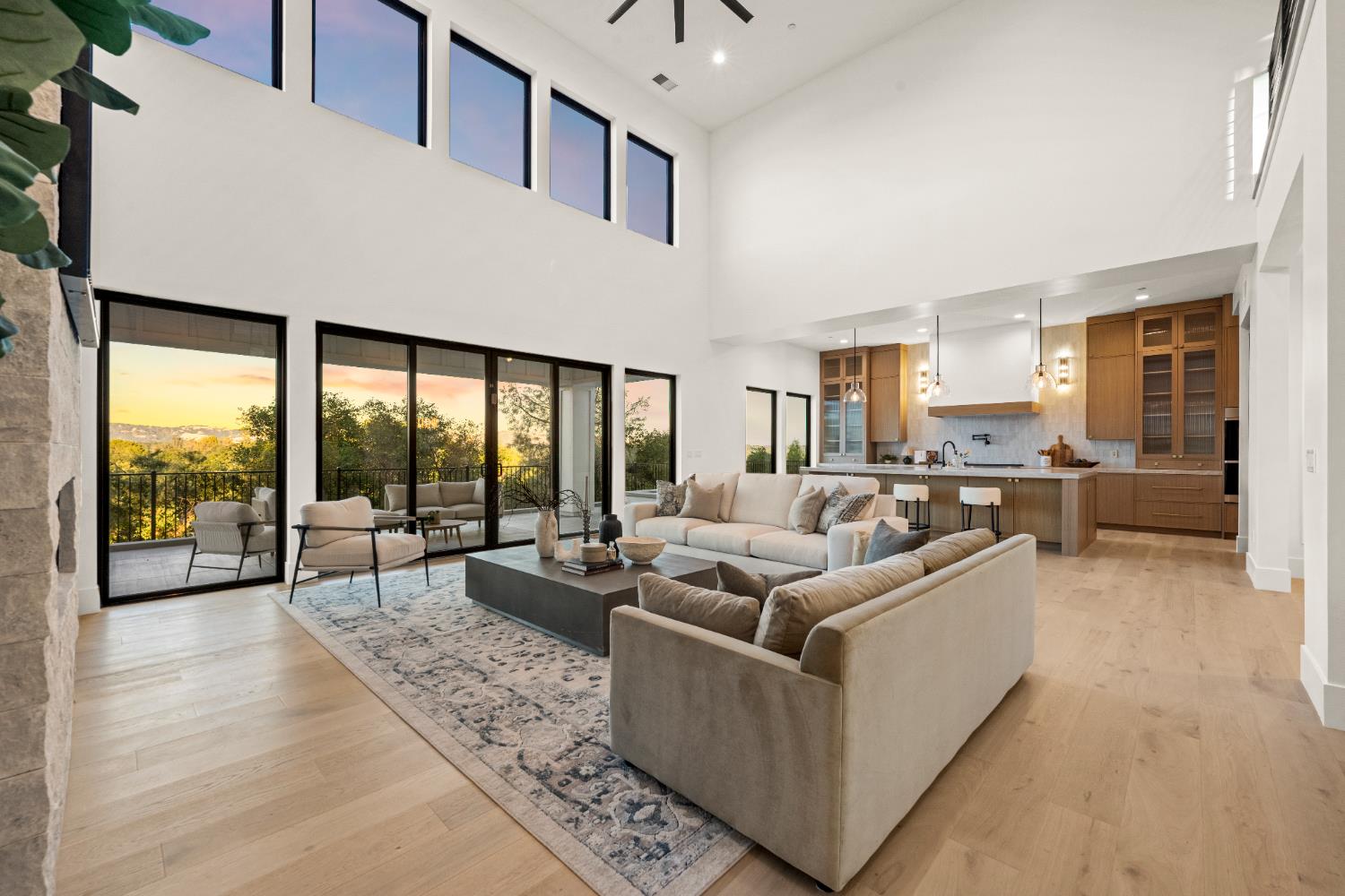 3939 Dawn Drive