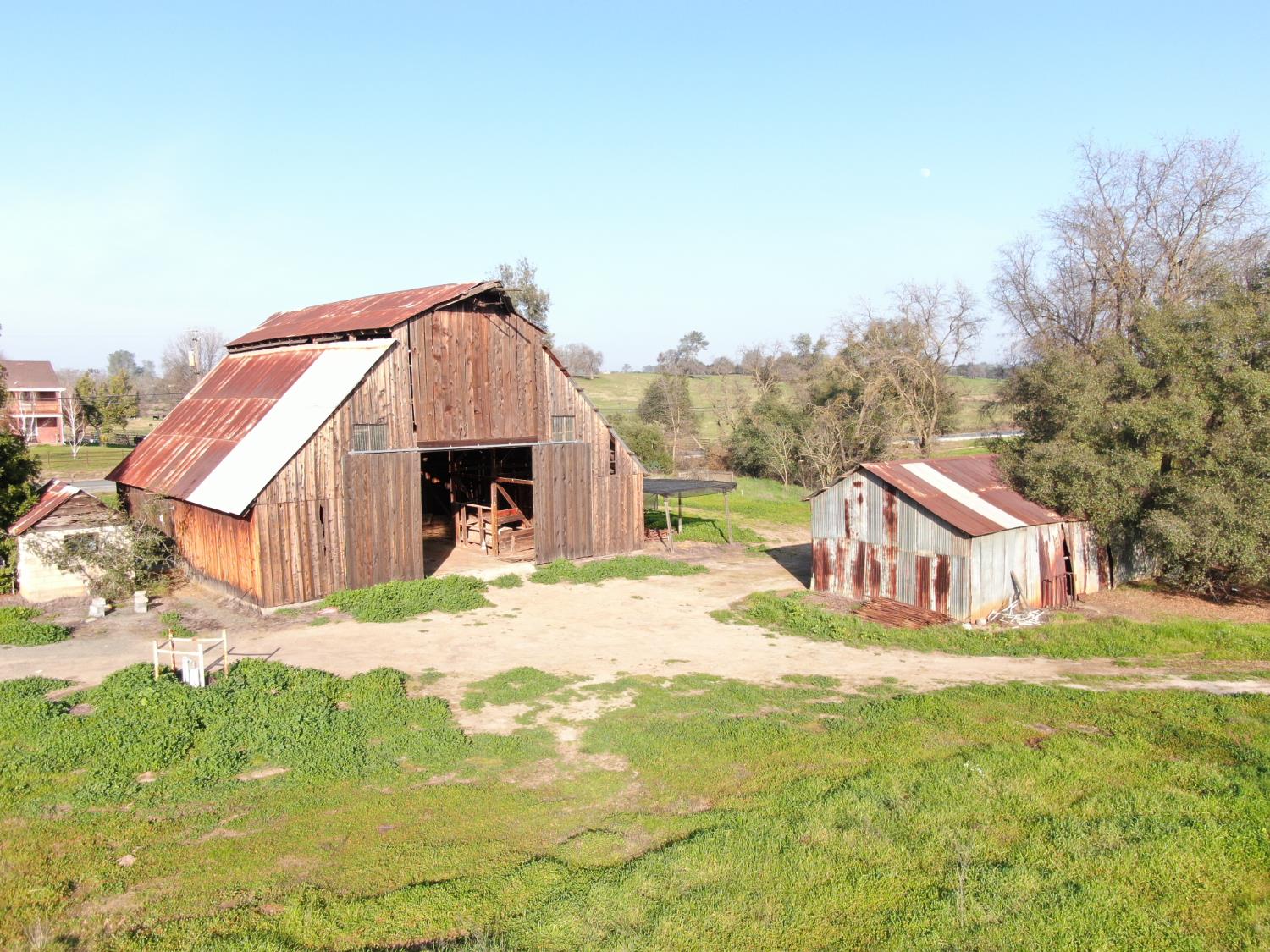 5050 Jackson Valley Road