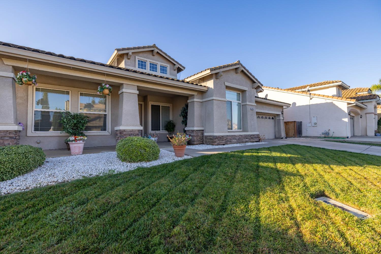 10050 Cameron Pines Way
