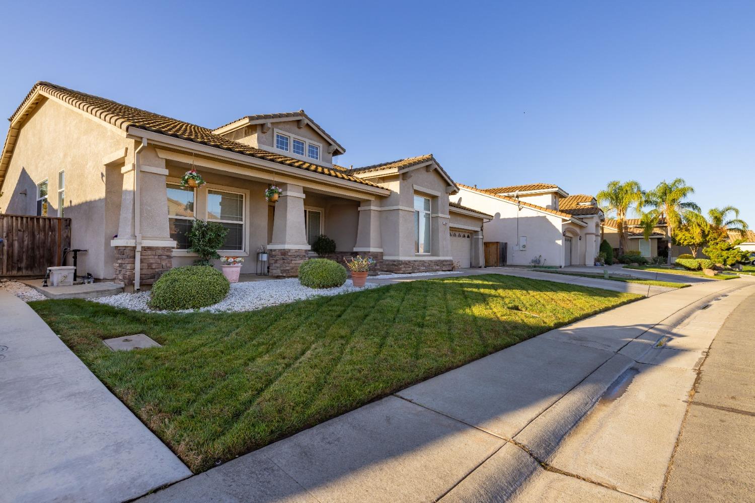 10050 Cameron Pines Way