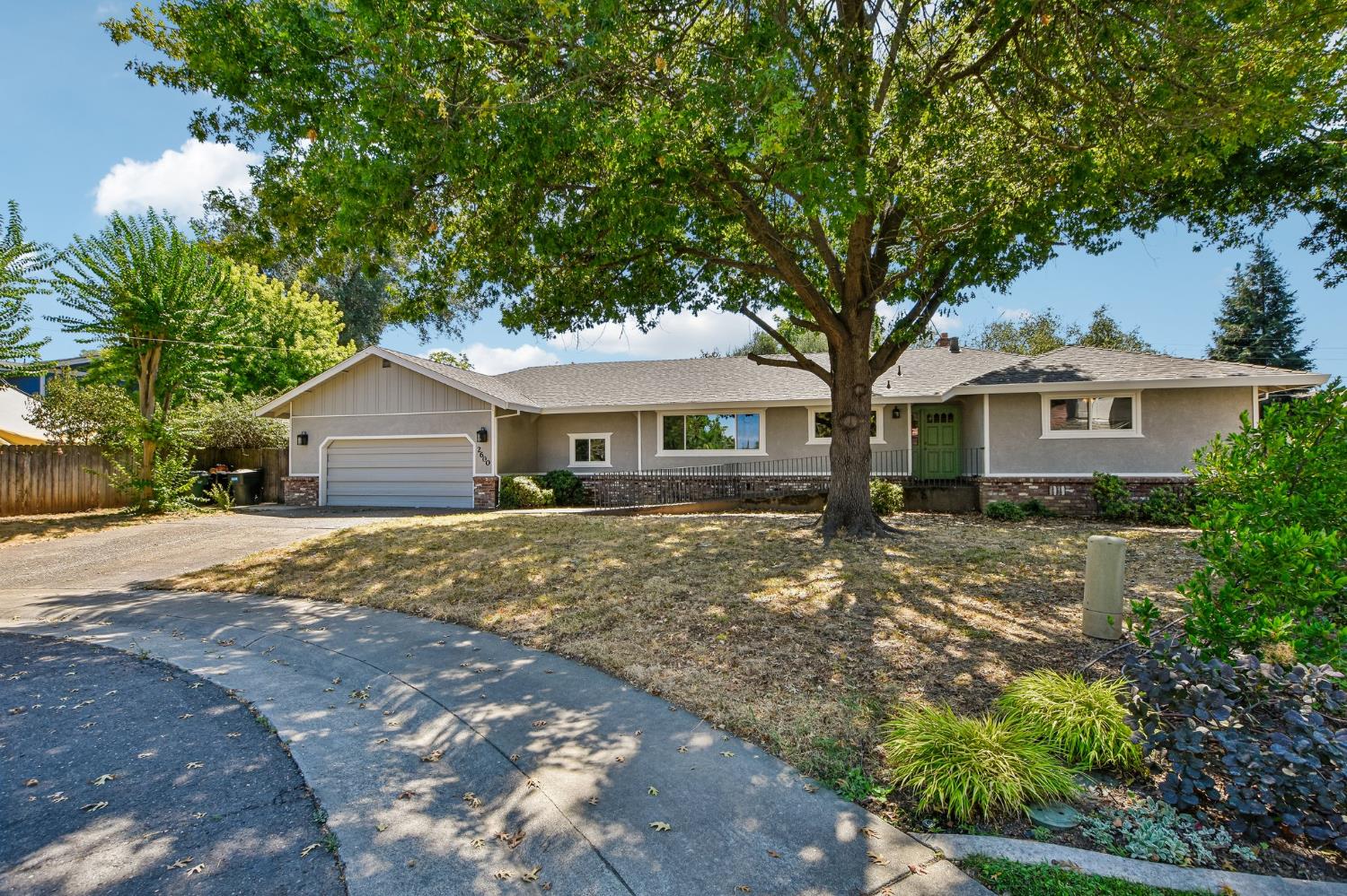 2600 Trentwick Court