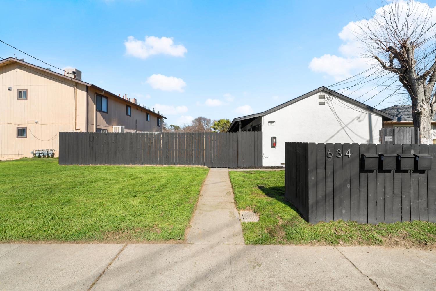 634 Cummins Way