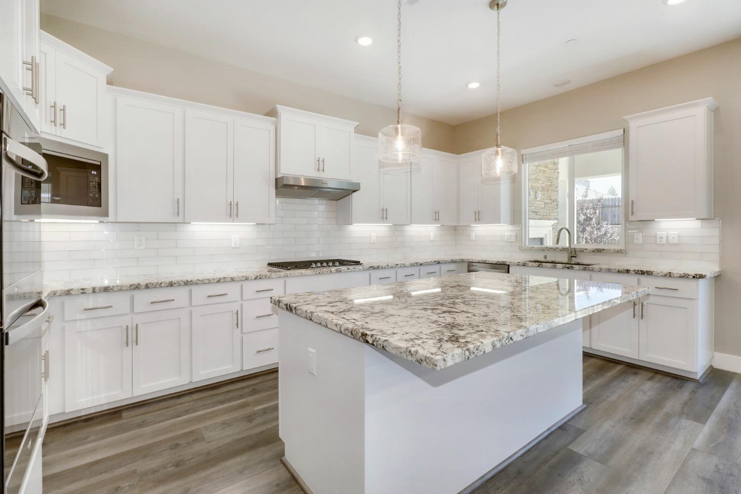 3112 Shasta Daisy Cir