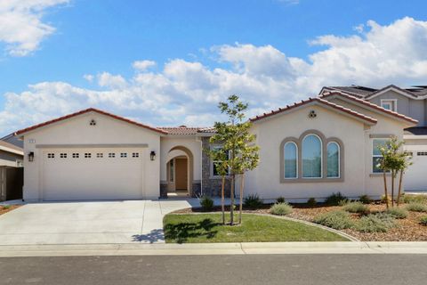 3112 Shasta Daisy Cir Roseville CA 95747
