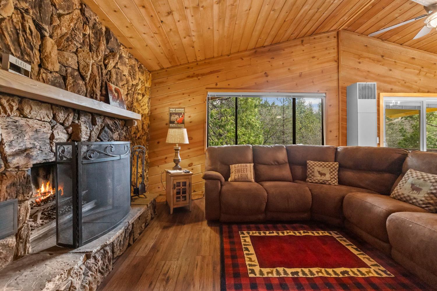 22440 N Tuolumne Road