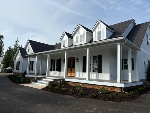 MLS: 225042450