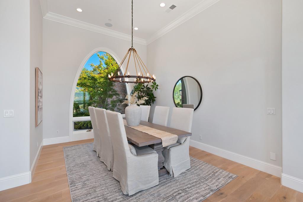 4932 Moreau Court
