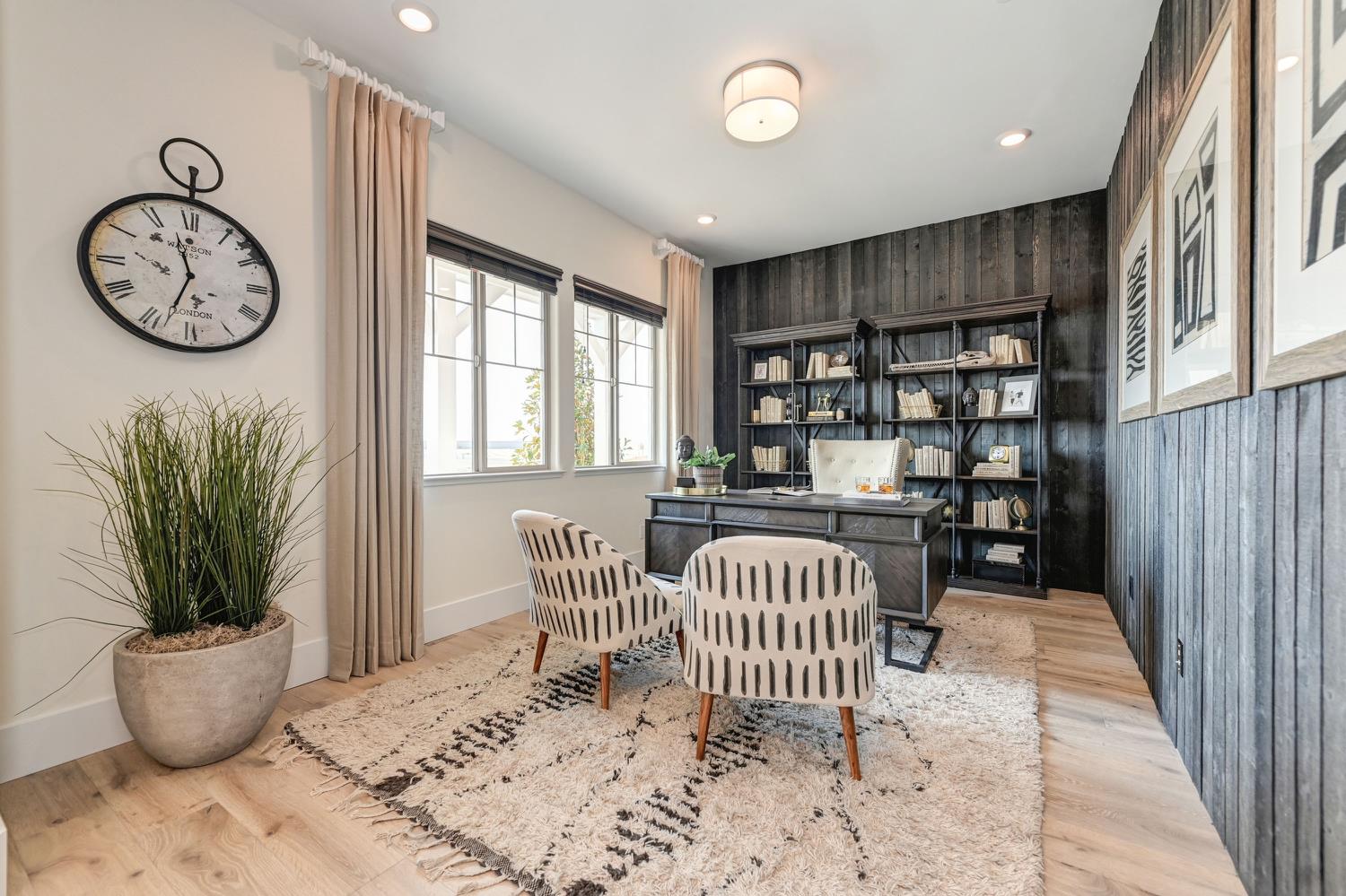 2025 Arbor Ridge Drive