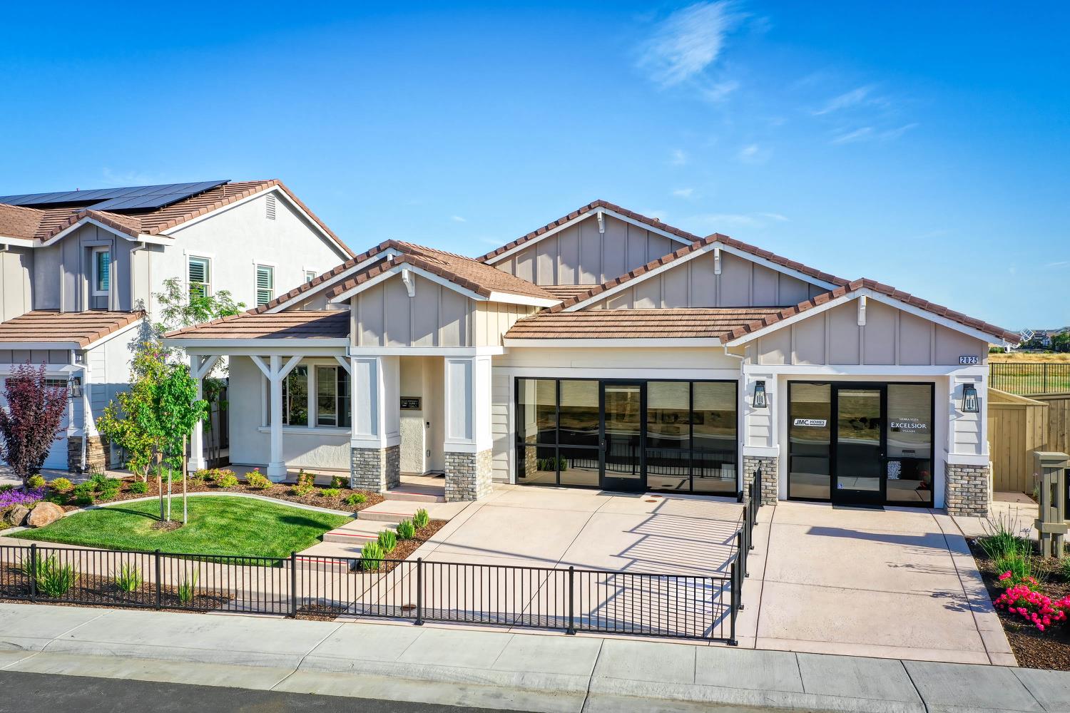 2025 Arbor Ridge Drive